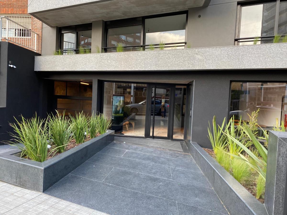 Apartamento Amplio y nuevo con excelente ubicación y vista Montevideo Exterior foto