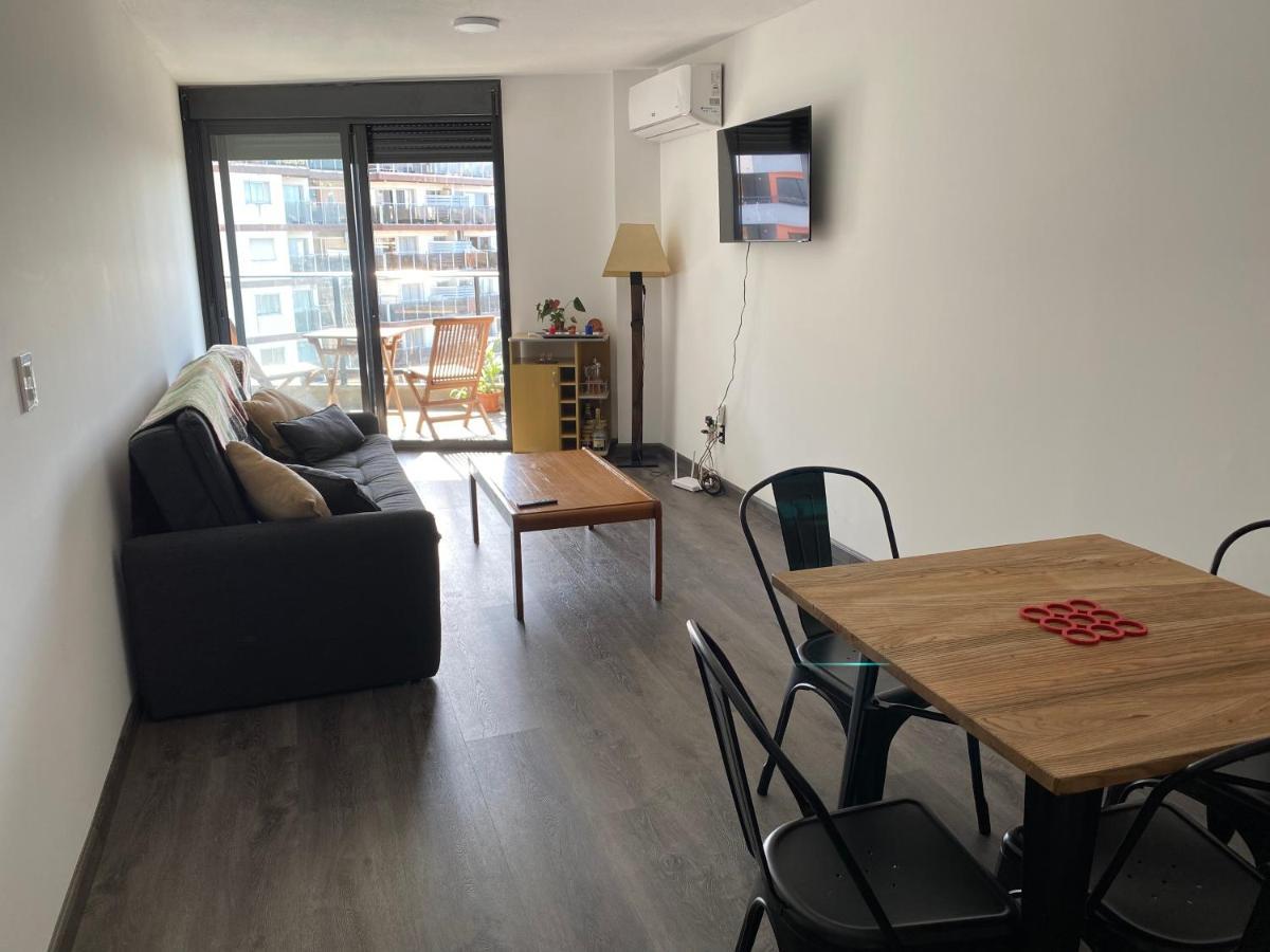 Apartamento Amplio y nuevo con excelente ubicación y vista Montevideo Exterior foto