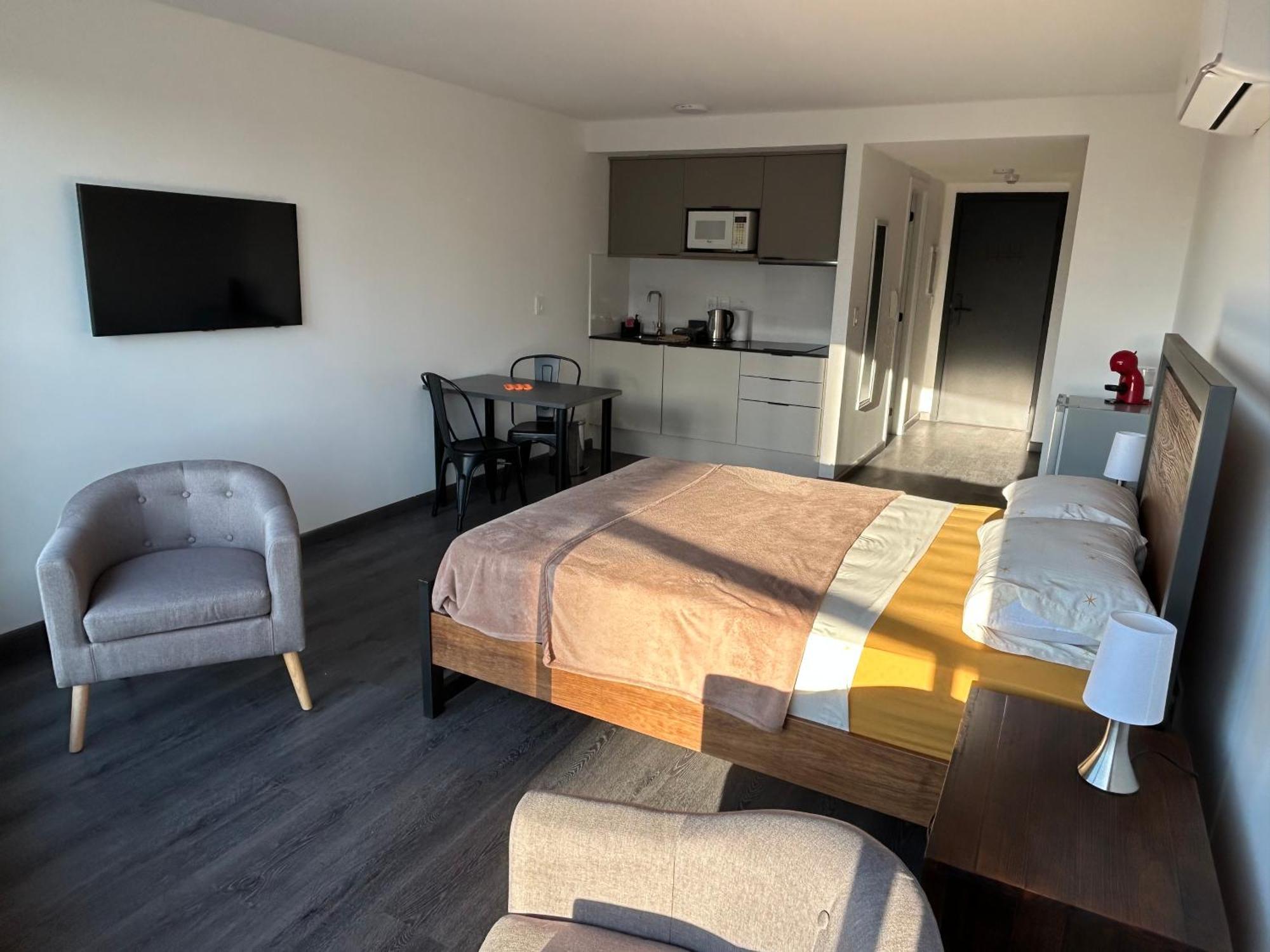 Apartamento Amplio y nuevo con excelente ubicación y vista Montevideo Exterior foto